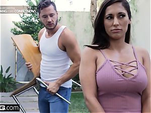 screw Confessions Latina Housewife Reena humps her mover